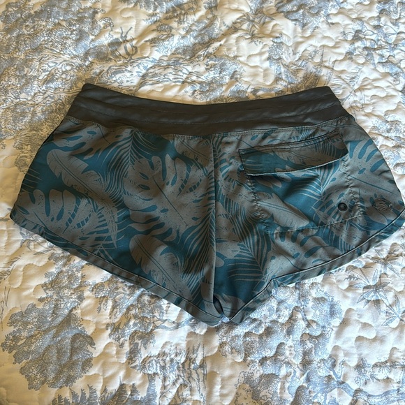 Run in Rabbit Running Shorts LOT OF 4 Women’s Small - Picture 7 of 9